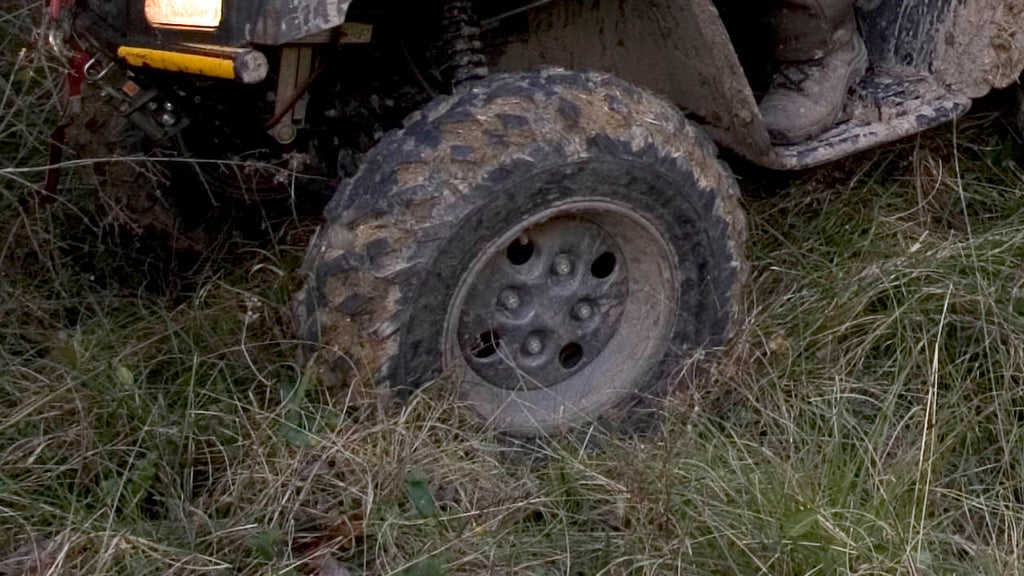Father, daughter killed in northeast Minnesota ATV crash, sheriff says — WCCO / CBS Minnesota, Hopkins Community news
