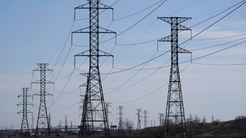 PG&E begins restoring power to Bay Area customers as fire weather conditions improve — CBS Bay Area (KPIX), Hopkins Community news