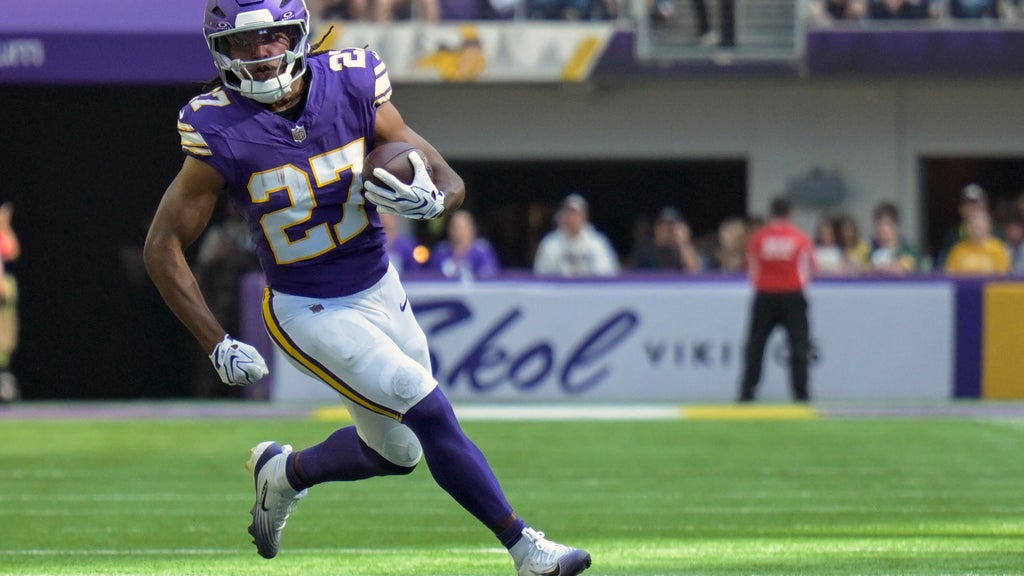 Vikings return RB Jordan Mason from injured reserve after broken thumb kept him out last 4 games — WCCO / CBS Minnesota, Hopkins Sports news
