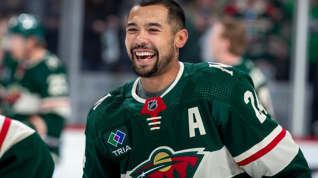 Defenseman Mathew Dumba retiring after 13 NHL seasons with 5 different teams — WCCO / CBS Minnesota, Hopkins Sports news