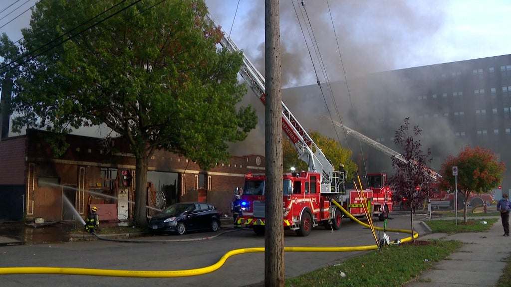 2 Minneapolis firefighters hurt in East Franklin Avenue business fire — WCCO / CBS Minnesota, Hopkins Health news