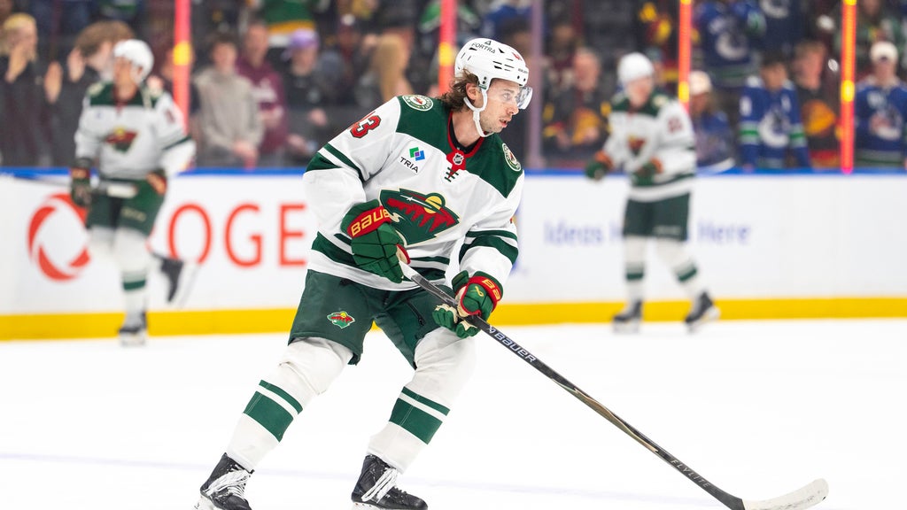 Quinn Hughes has goal, assist in his Vancouver return in Wild's 4-2 victory — WCCO / CBS Minnesota, Hopkins Sports news