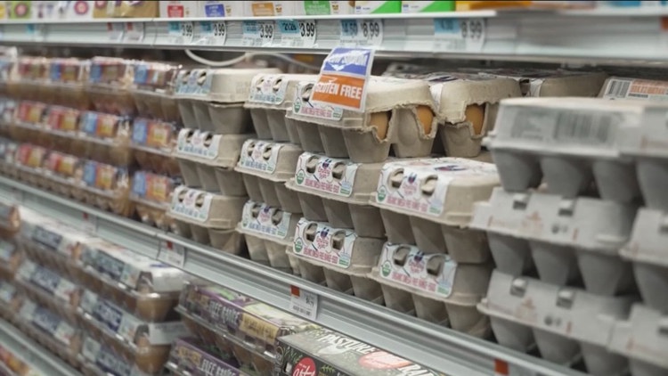 Bad vibes or big warning? The disconnect between consumer sentiment and actual spending keeps growing — KARE 11 Local, Hopkins Community news