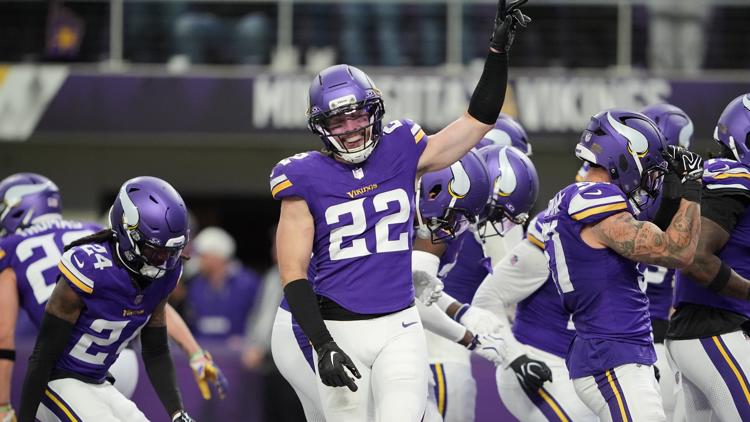 Vikings' blitz-happy defense continues to shine as offense seeks consistency — KARE 11 Local, Hopkins Community news