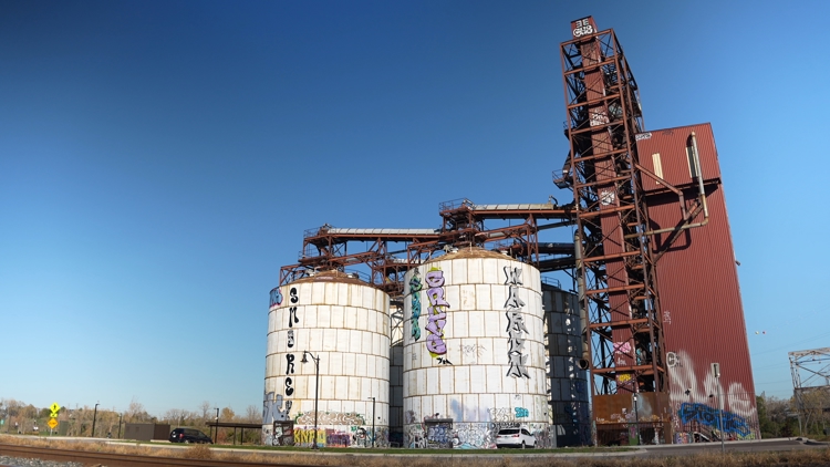 Chicago law firm looking into injuries at abandoned grain elevators in Minneapolis — Hopkins Community news