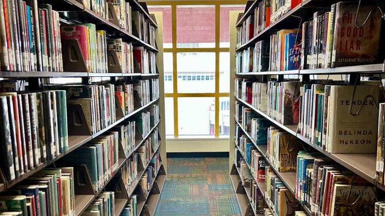 Live outside San Antonio? Library users are getting notices about $30 fee taking effect this month — KENS 5 (San Antonio), Hopkins Community news