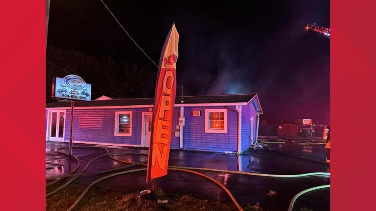 No injuries reported after large building fire at golf cart repair business off US-1 — First Coast News Local, Hopkins Business news