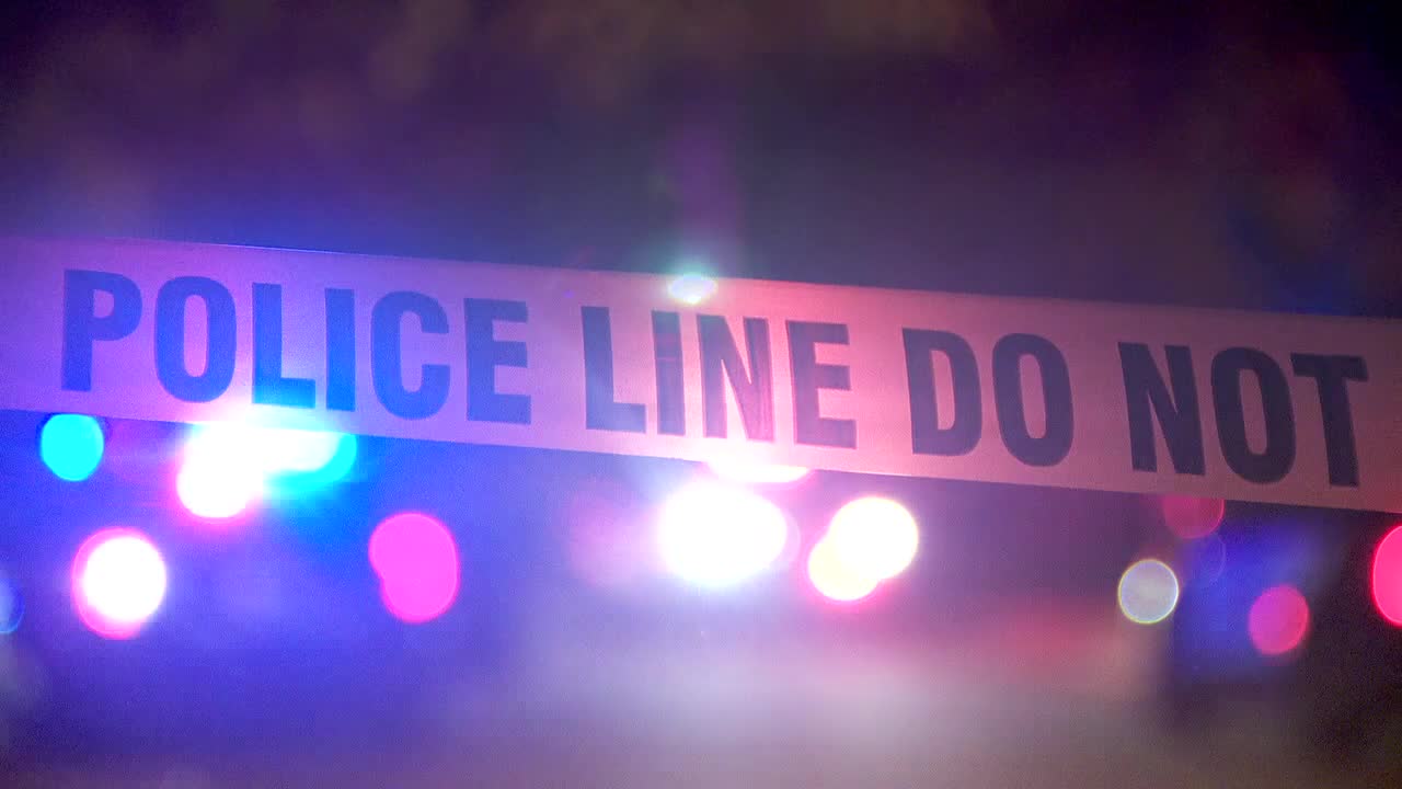 Large police presence in Edina, police ask public to avoid area — FOX 9